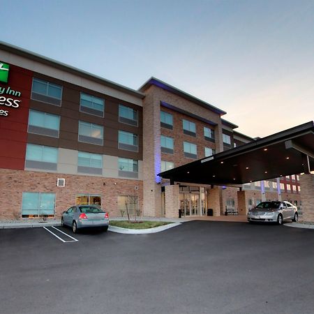 Holiday Inn Express & Suites - Detroit Northwest - Livonia By Ihg Εξωτερικό φωτογραφία