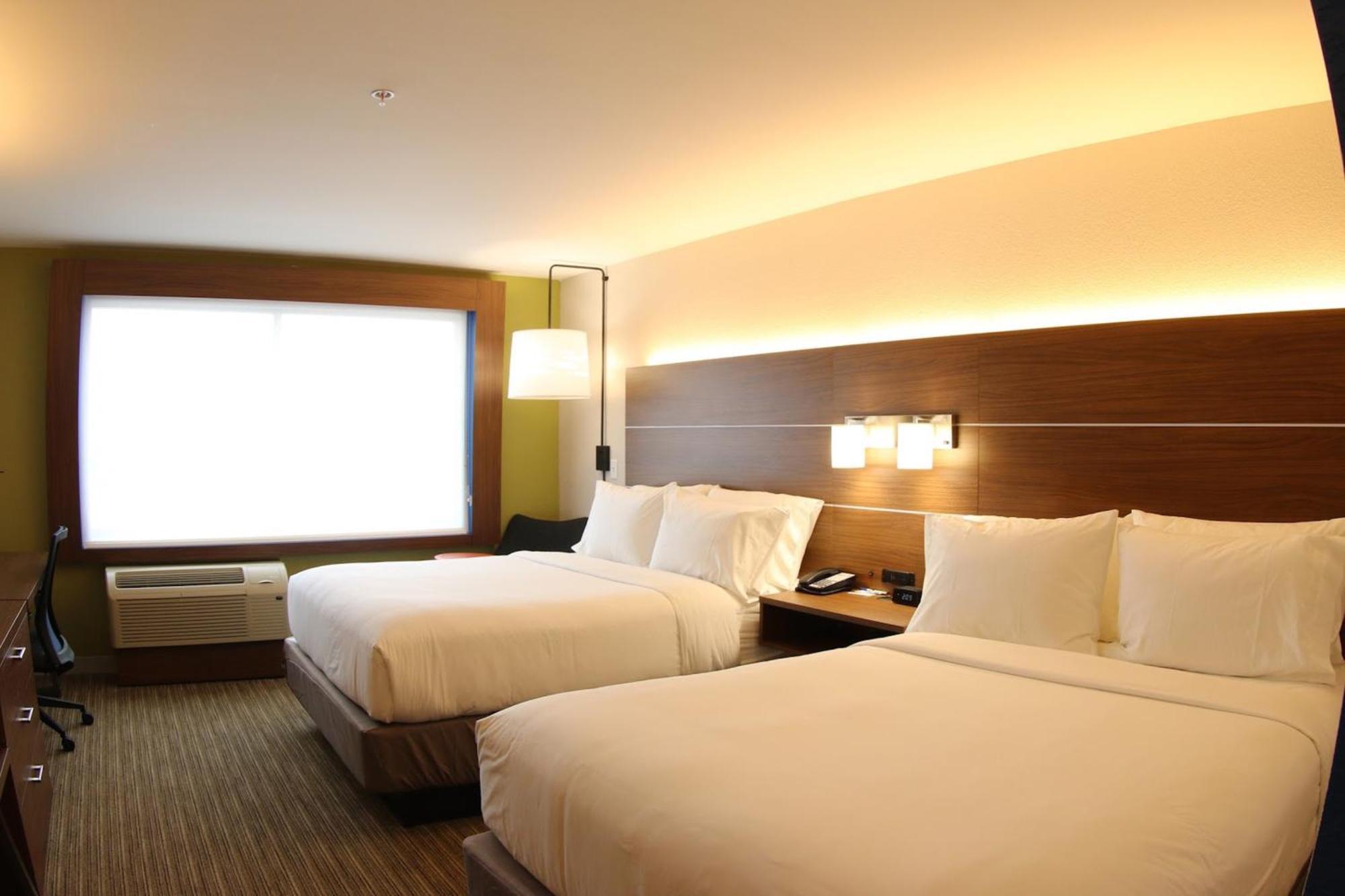Holiday Inn Express & Suites - Detroit Northwest - Livonia By Ihg Εξωτερικό φωτογραφία