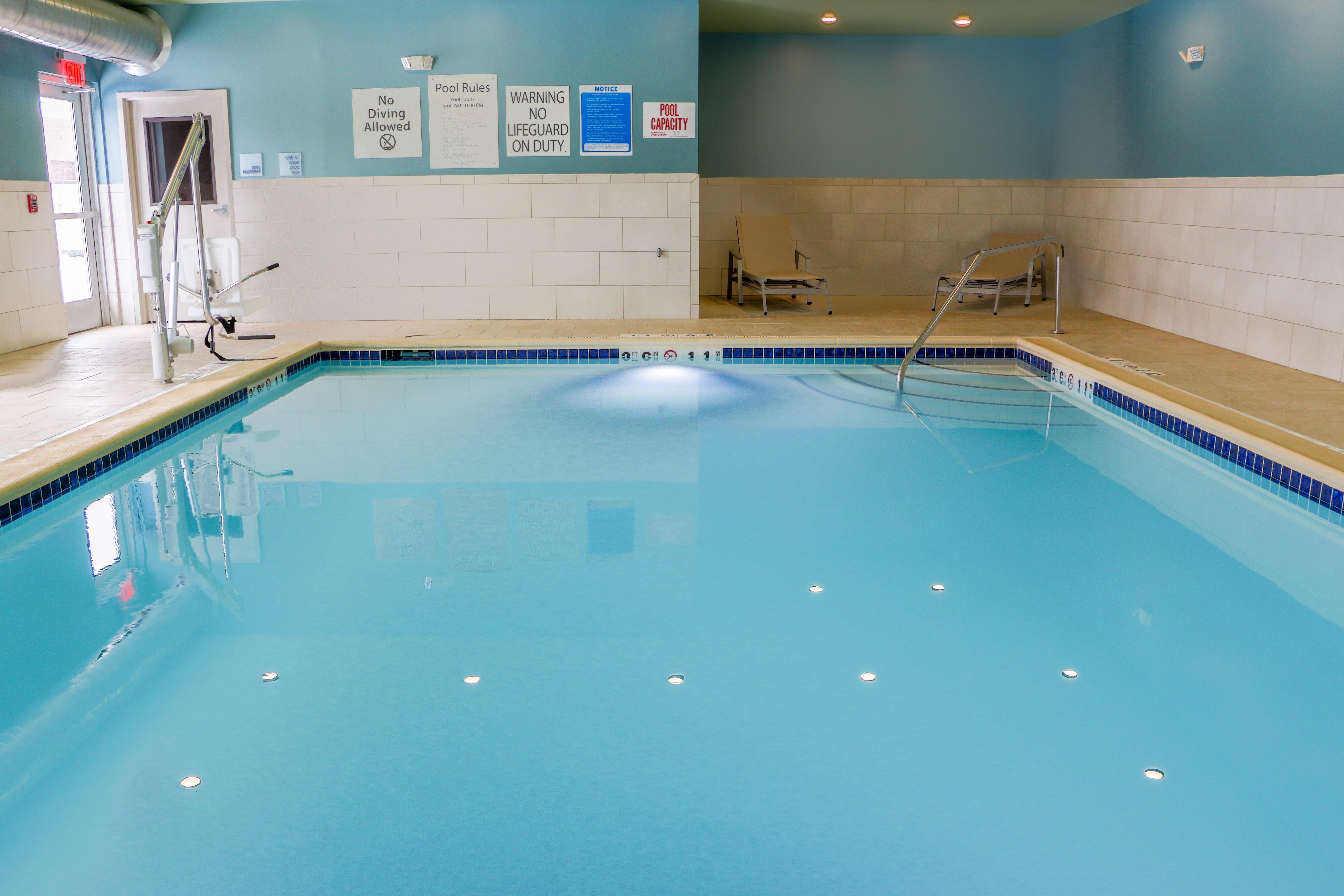 Holiday Inn Express & Suites - Detroit Northwest - Livonia By Ihg Εξωτερικό φωτογραφία